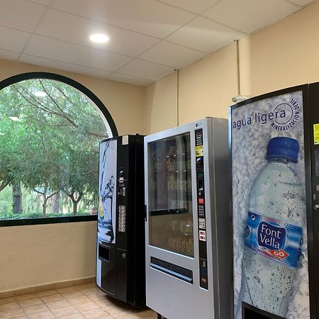 L'Espluga De Francoli Xanascat Hostel Buitenkant foto