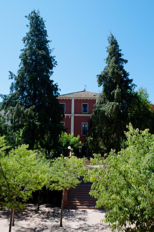 L'Espluga De Francoli Xanascat Hostel Buitenkant foto