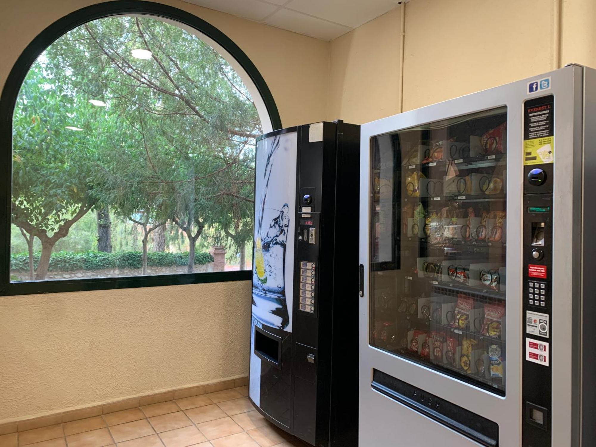 L'Espluga De Francoli Xanascat Hostel Buitenkant foto